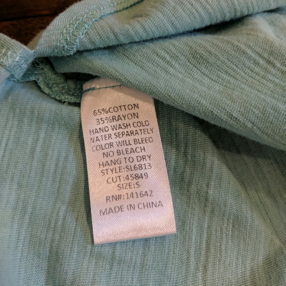 Sleeveless Slub knit Seafoam Side Knot Top - Picture 8 of 8